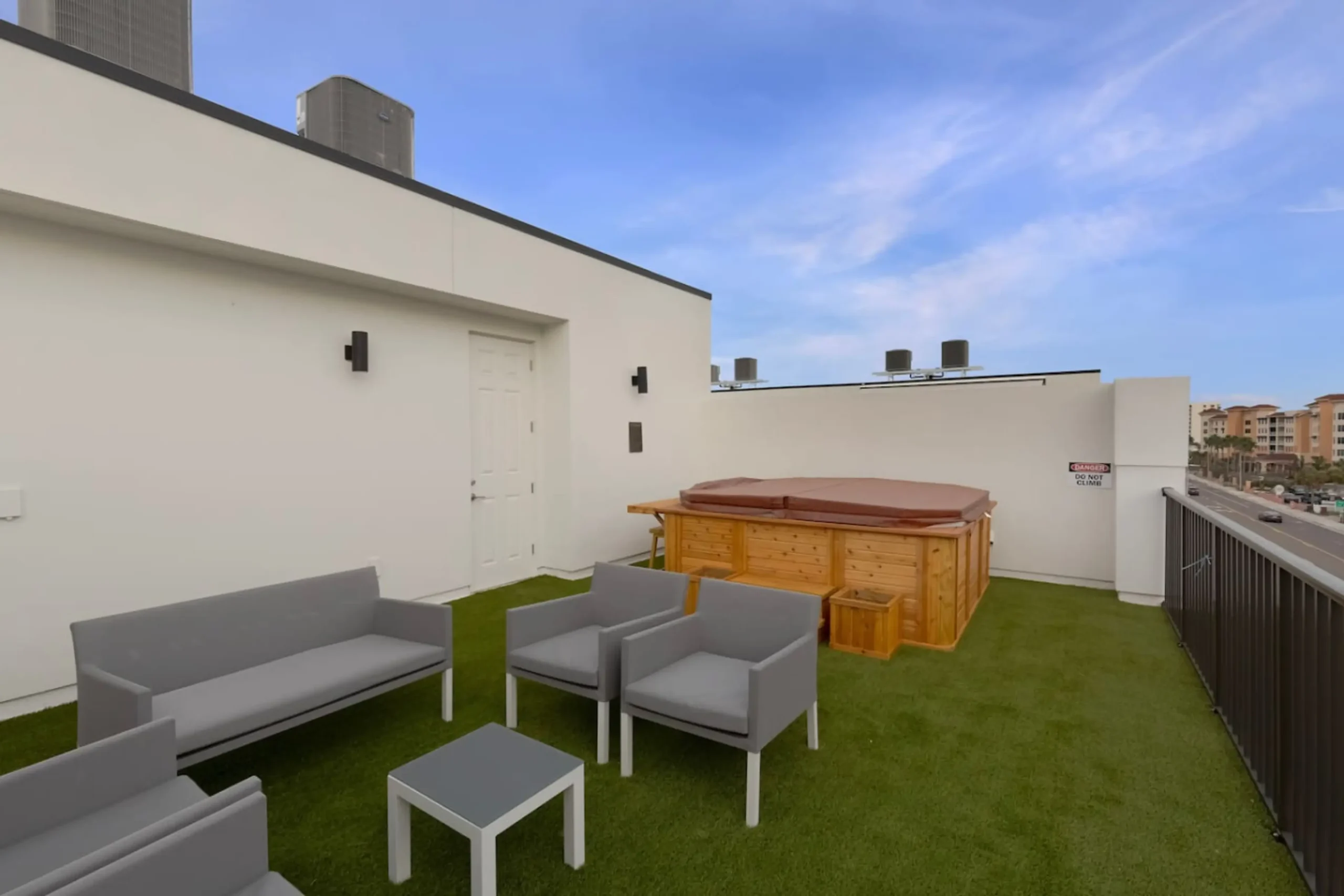 149323-376168-yJRhvIYt4QrE--kD7Nu7a7uY-x8Yt5SKQcmlXM--eicdo-67e80b61734d5